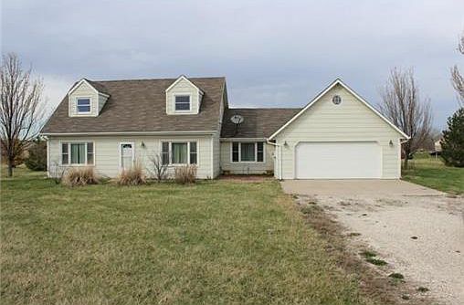 1st image of 204 W 220th St