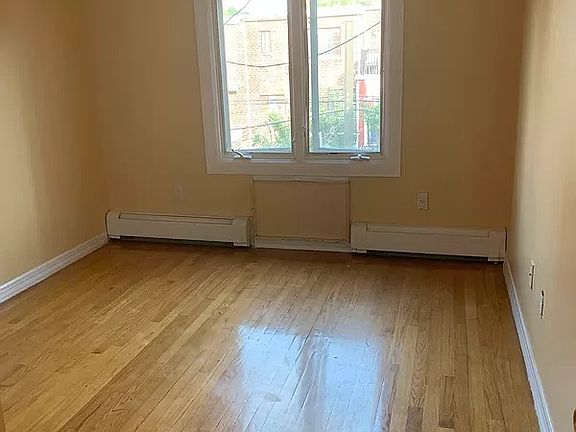 3rd image of 6645 Bergen Pl #2