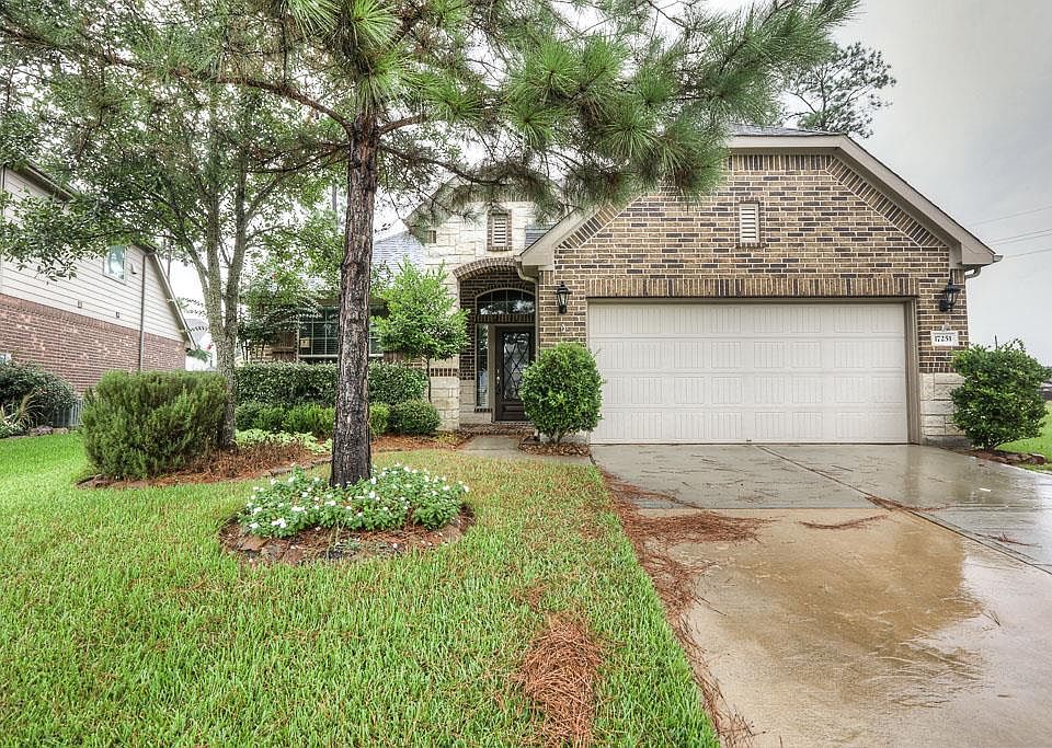 1st image of 17251 Lowell Lake Ln