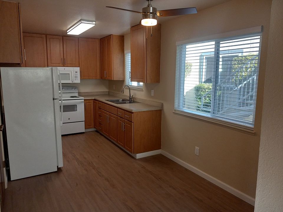 Crescent Bay Apartments 3122 Crescent Ave Marina CA Zillow