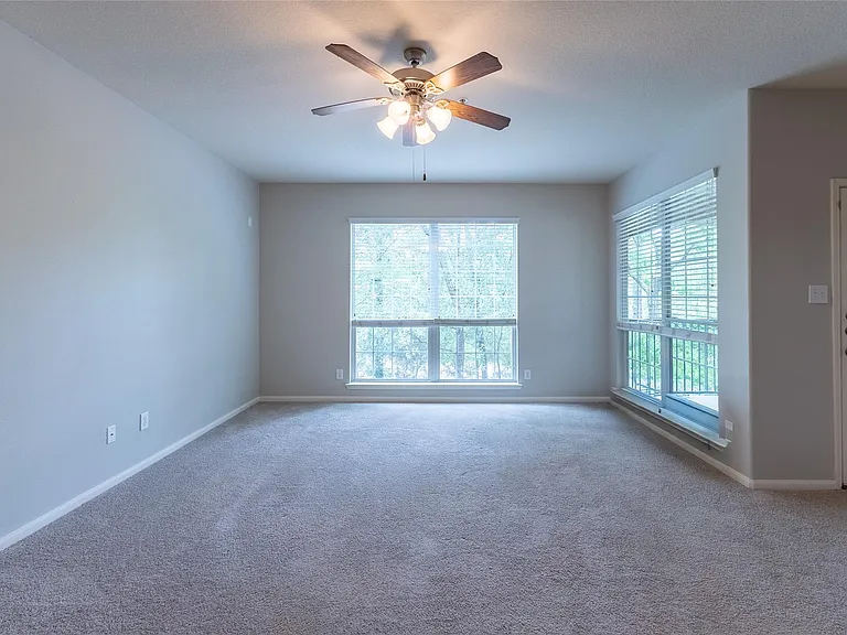 6607 Lake Woodlands Dr #624 — Photo 15