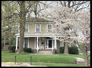 213 Duff St, Macon, MO 63552