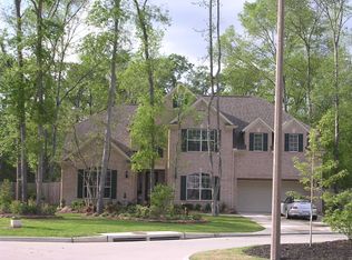47 E Green Pastures Cir, The Woodlands, TX 77382