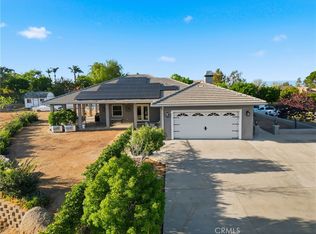 16025 Perry Heights Dr, Riverside, CA 92504