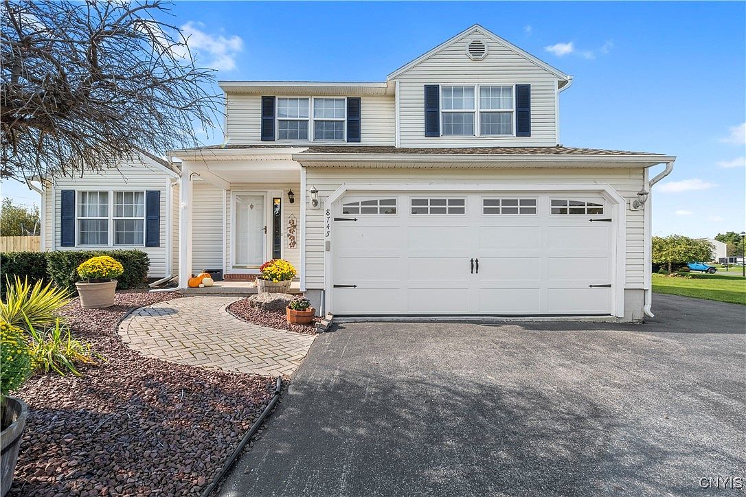 ちーページ 8745 Jocelyn Dr, Waynesboro, PA 17268 | Homes.com