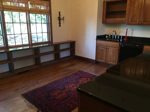 Kitchen, picture window, built in shelves
