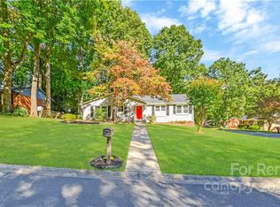 10441 Rockwood Rd, Charlotte, NC 28215
