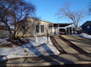 153 Austin Ave, Carpentersville, IL 60110