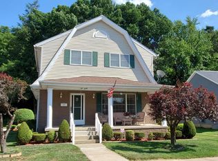 1040 Russell St, Avoca, PA 18641