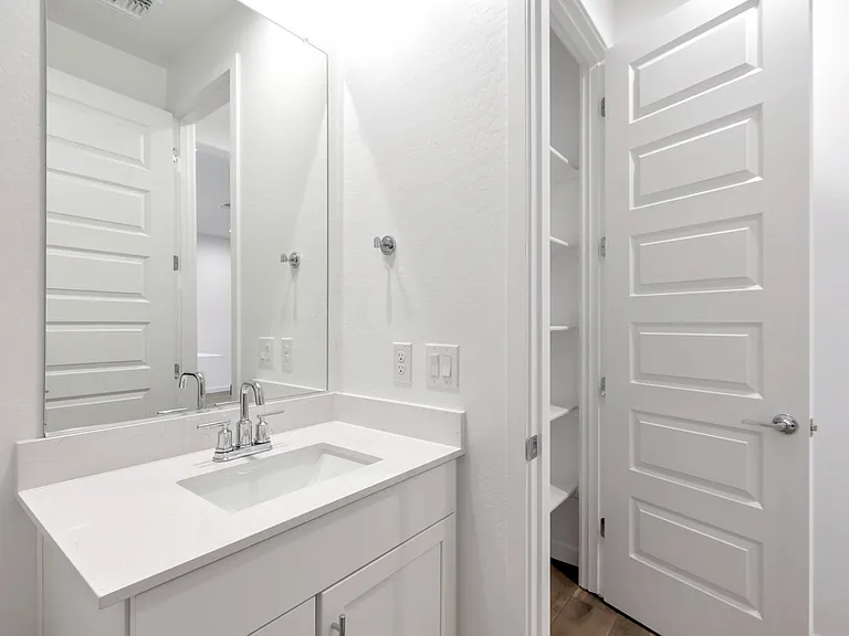 4042 E Pinto Dr — Photo 28
