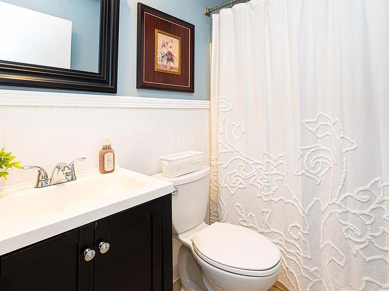 415 Ocean Blvd #103 — Photo 10