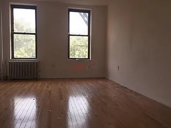 Rented by Best Apartments North Inc
