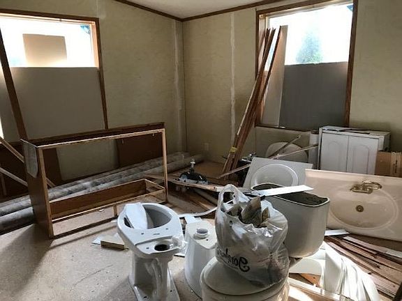 3rd image of 5847 Austrian Pine Ln