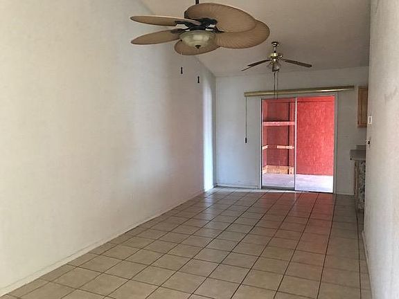 2nd image of 3504 Oasis Dr