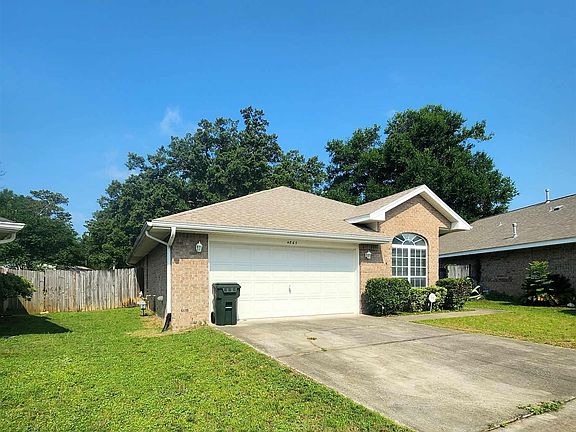 3rd image of 4863 Genevive Ct