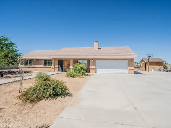 11940 Pacific Rd, Phelan, CA 92371