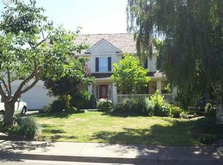 10894 SW Parkwood Ct, Wilsonville, OR 97070