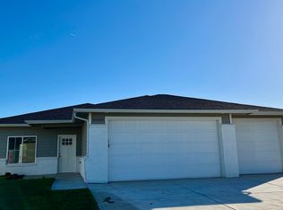 10008 E Annabelle Cir, Wichita, KS 67207