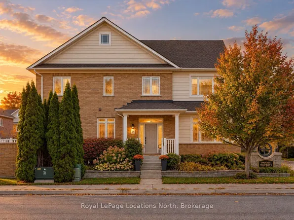 35 Side Launch Way, Collingwood, ON L9Y 0J9