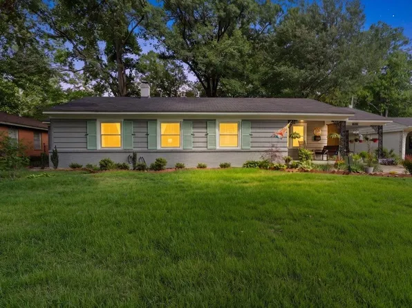 1072 W Perkins Rd, Memphis, TN 38117