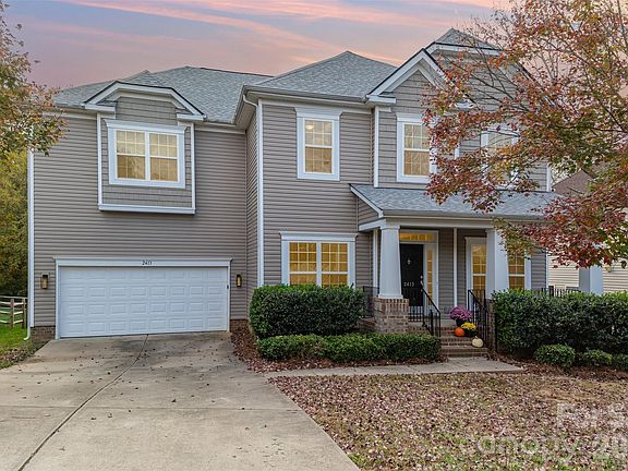 3rd image of 2413 Orofino Ct