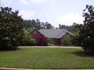 375 Carleton Cir, Spartanburg, SC 29301