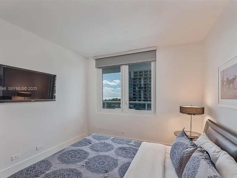 2301 Collins Ave #507 — Photo 24