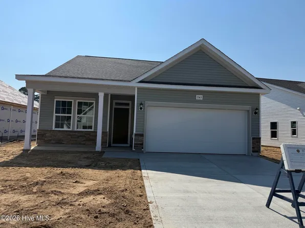 1143 Forest Bend Drive NW, Calabash, NC 28467
