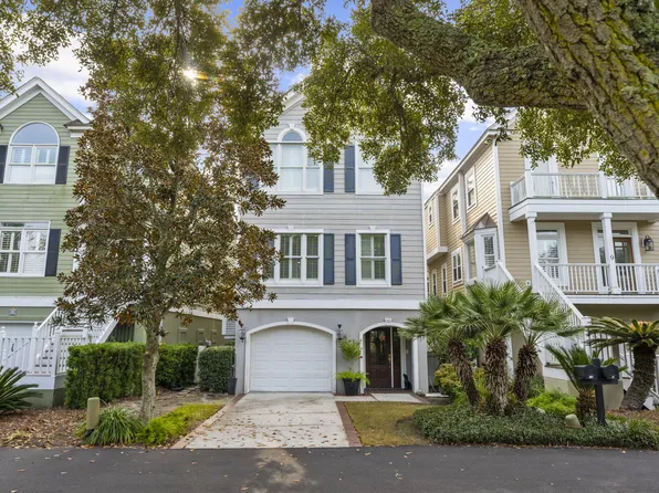 10 Commons Ct, Isle Of Palms, SC 29451