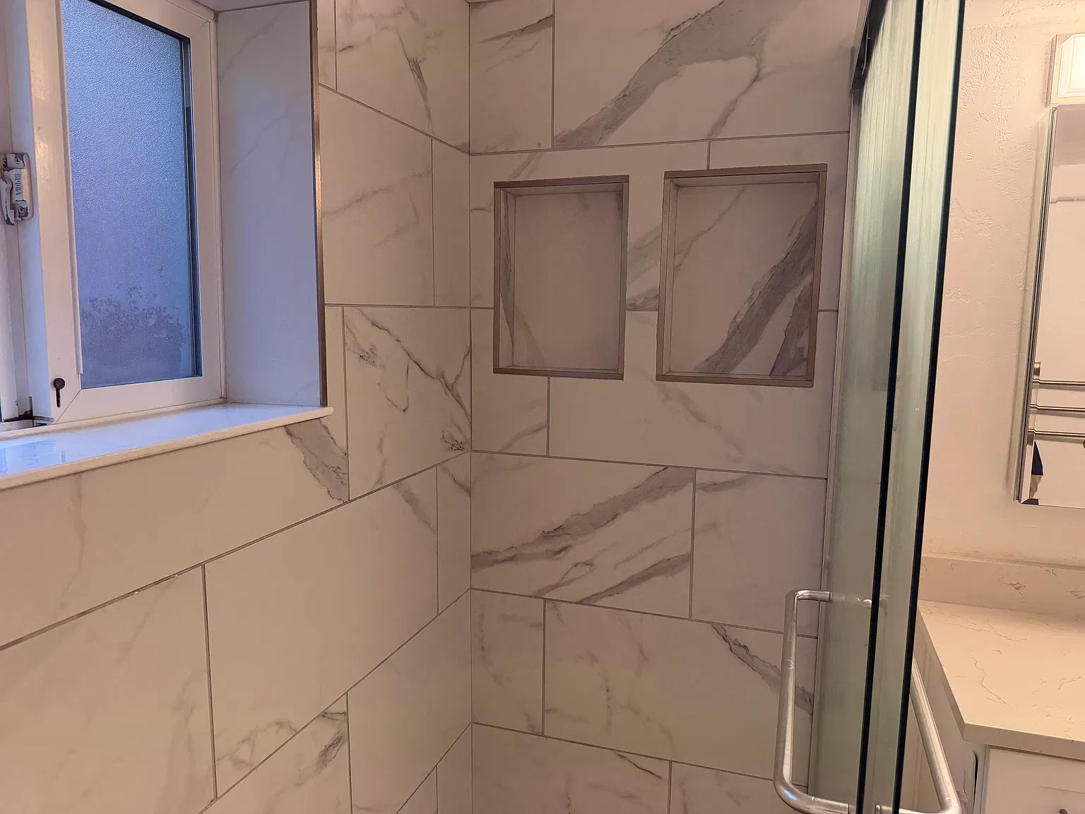 2 bed, 1000 sqft, $1,850 — Photo 3
