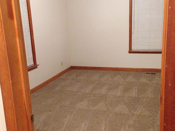 BR #1 on left off entry