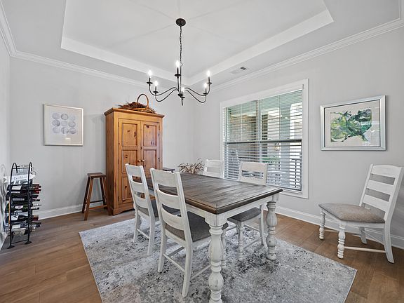 5th image of 109 Glen Haven Cir