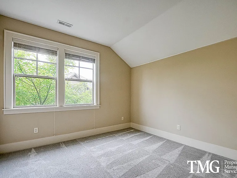 10424 SW Windwood Way — Photo 35