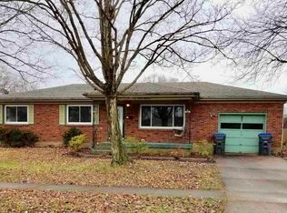 6700 Falling Star Dr, Louisville, KY 40272