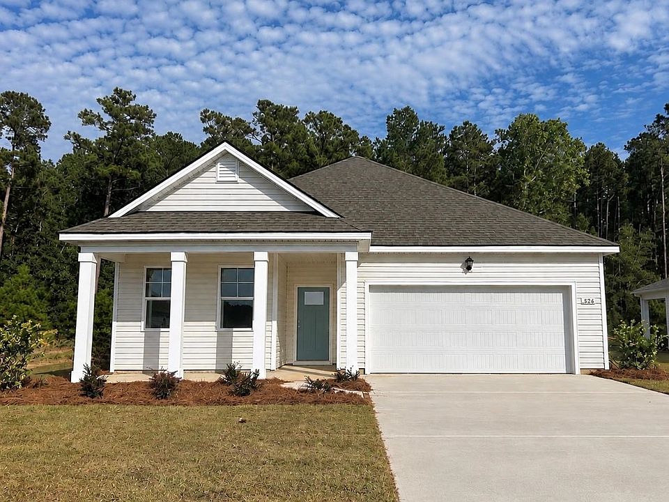 1st image of 526 Carver Willow Dr.