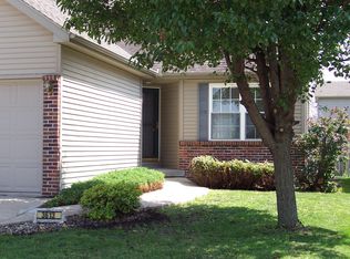 3613 Ballyford Dr, Bloomington, IL