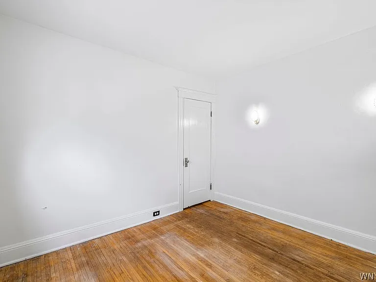 845 Potomac Ave #1 — Photo 18