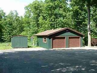 2nd image of 8161 Crisp Rd