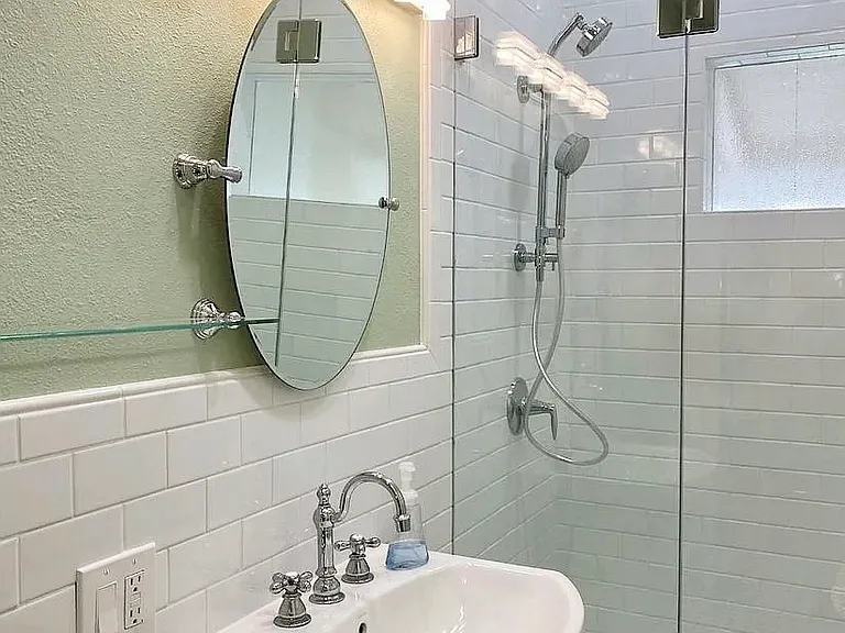 1136 E Appleton St #2 — Photo 16