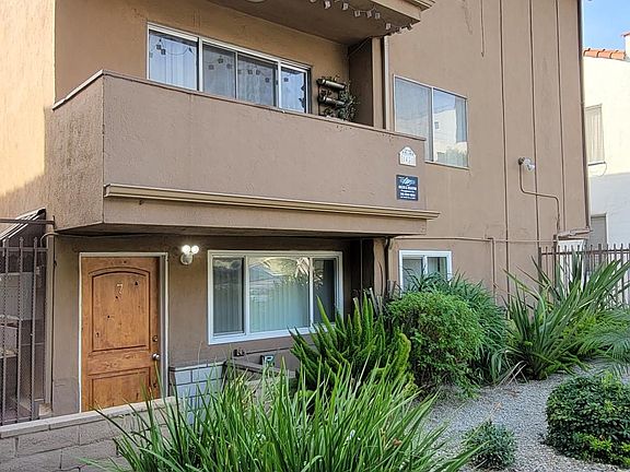 3rd image of 1433 S Holt Ave #205