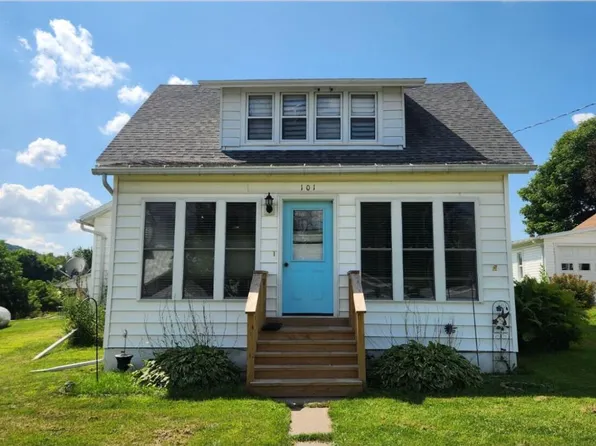 101 1st STREET, Ontario, WI 54651
