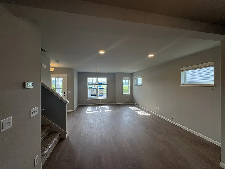 1598 Star Light Dr — Photo 5