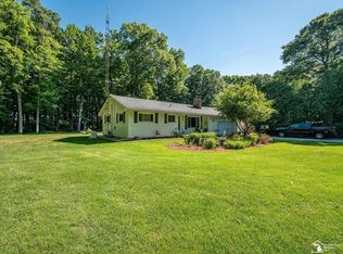4496 School Rd, Temperance, MI 48182