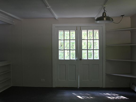 French doors open to deck- this is the dining area