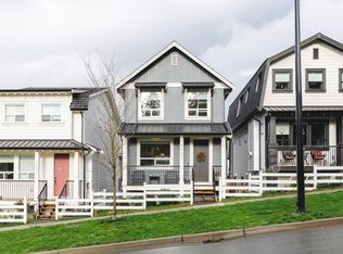 25097 112th Ave, Maple Ridge, BC V2W 1H6