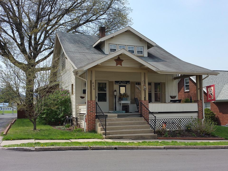 1st image of 456 Percy St S