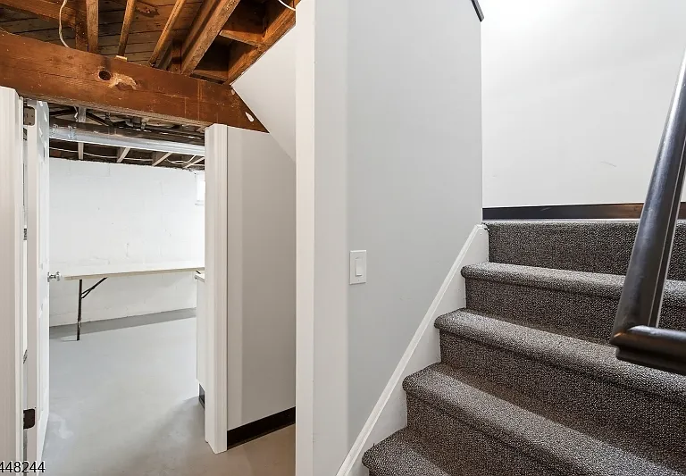 28 Edgewood Ter #A — Photo 15