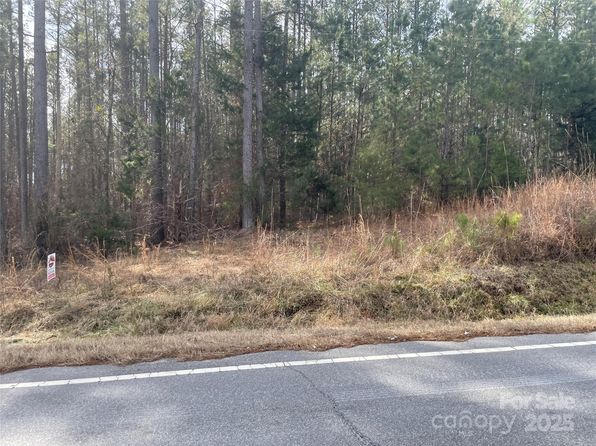 837 Mountain Lakes Rd, Chester, SC 29706