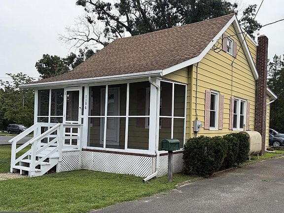 3rd image of 1106 S 2nd St