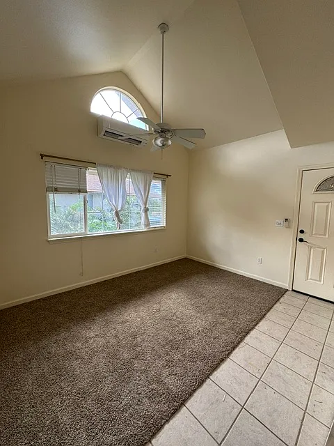2 bed, 771 sqft, $3,150 — Photo 2
